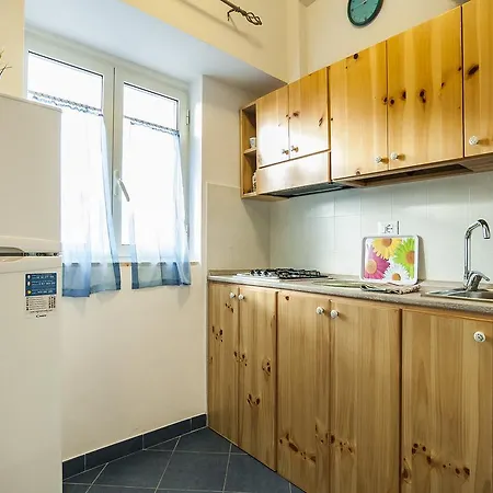 Apartment Vespucci 4 *